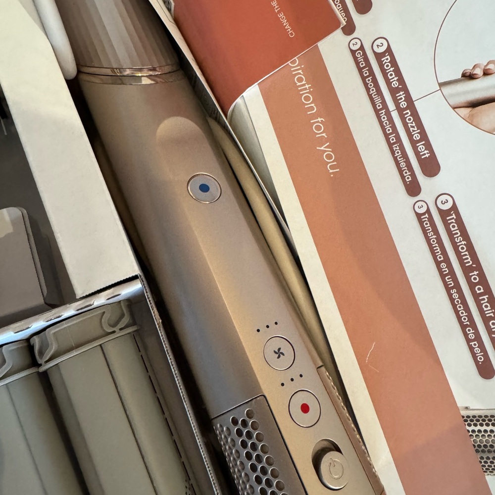 Shark styler!   Flex styling curling irons in the box